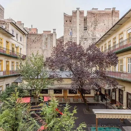 Apartmán Secluded Spacious Oasis-best Location In Downtown